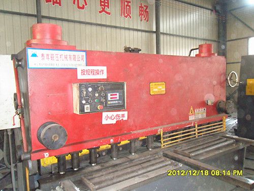 點擊查看詳細信息標題：剪板機 閱讀次數(shù)：7079